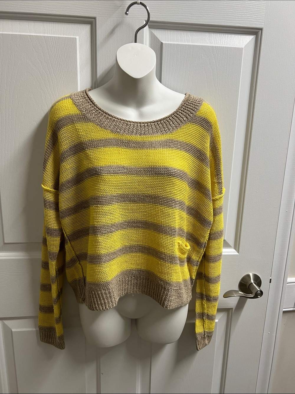 360 Sweater Yellow Beige Striped Crewneck small S see through 536